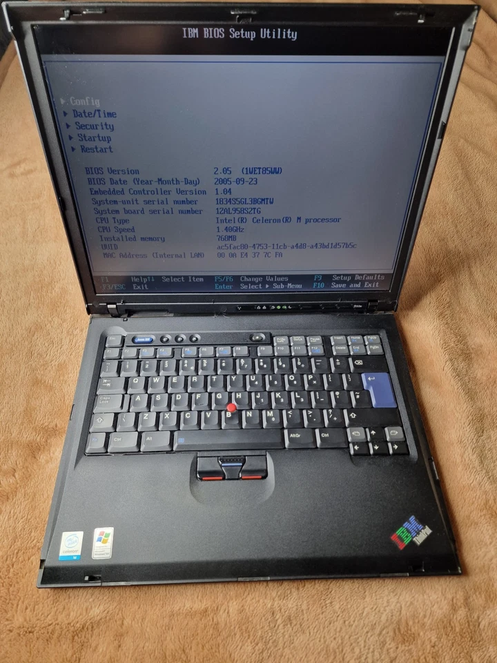 IBM Thinkpad R50e Intel Celeron M 1.4GHz 768mb ram no HDD bios tested Read Descr - Image 1 of 4