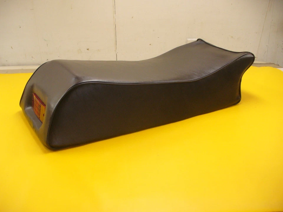 TSKINZ *78-81 SCORPION TK -TKX SNOWMOBILE SEAT COVER **NEW**