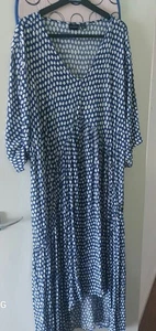 Evans Plus Size 22/24 Midi Dress In Navy and White Pattern. Excellent Condition - Picture 1 of 5