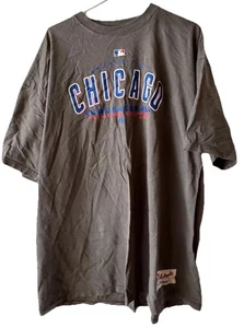 Men’s XXL Majestic CHICAGO CUBS Baseball T Shirt Athletic Authentic Sports - Picture 1 of 4