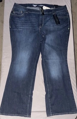 Lane Bryant Distinctly Boot Jean SZ 26 Blue Denim Casual Western Comfort Stretch - Image 1 of 4