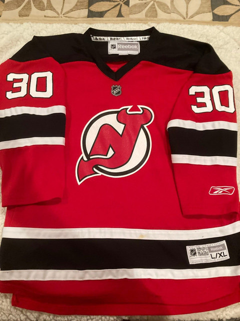 Martin Brodeur Autographed New Jersey Devils Fanatics Heritage Jersey - NHL  Auctions