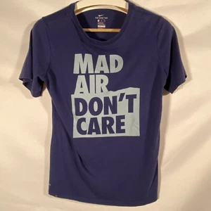Nike Boy's Mad Air Don't Care Cotton T-Shirt Blue Size Youth X-Large - Picture 1 of 6