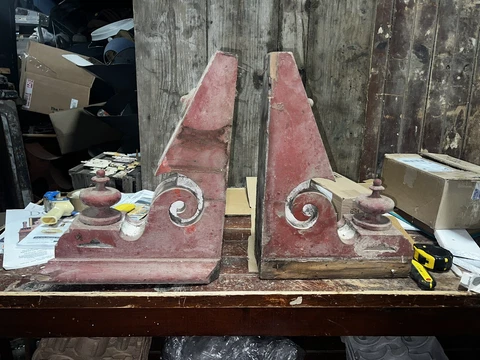 WOW pair of c1870 victorian corbel brackets w large finial OH farmhouse 21/16/5” Cover