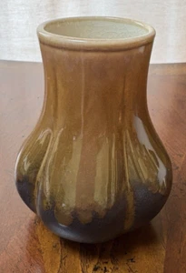 Rookwood Art Pottery Hand Thrown Brown Drip Glaze 4.75 in 6101 Clove Vase - Picture 1 of 9