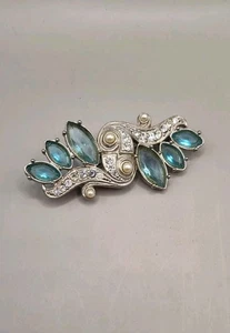 Spilla Art Decò Vintage Tono Argento Strass Blu Finta Perla - Foto 1 di 9