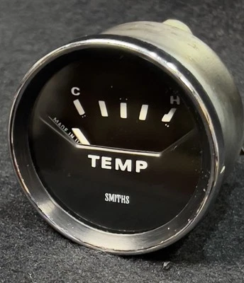 SMITHS FUEL GAUGE  TRIUMPH TR6 73-76 SPITFIRE 1500 73-81 BF2232/00 - Image 1 of 4