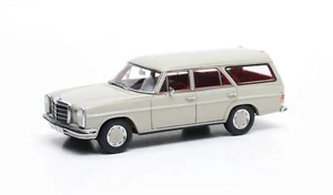 Mercedes W115 /8 Binz station wagon resin model car Matrix 1/43 - Picture 1 of 5