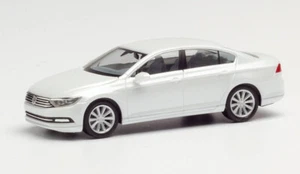Herpa 2014 Volkswagen Passat Lim White 038416-002 1:87 Scale Model Car - Picture 1 of 6