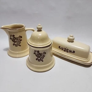 Vintage USA Pfaltzgraff Village Tan/Brown Covered Butter Dish Creamer Sugar - Picture 1 of 6