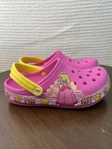 Crocs Fun Lab Super Mario Brothers Princess Peach Clog Size 3 Junior Girls - Picture 1 of 14