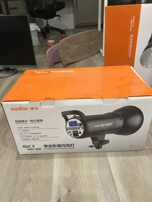 Godox SK400II Studio Flash - Black - Image 1 of 3