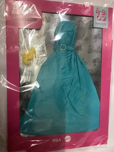 BARBIE FASHION COLLECTION FASHION PHOTO VESTITO 65th anno - Imagen 1 de 4