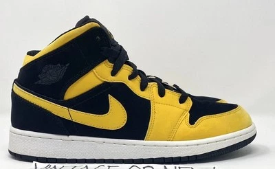 Nike Air Jordan I 1 Mid Reverse New Love 2018 GS 554725-071 sz 7Y - Image 1 of 4