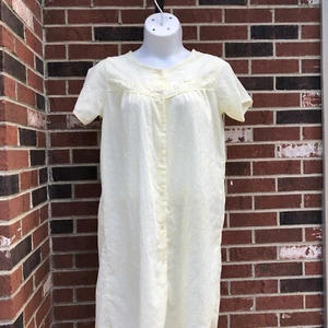 casual night robe womans large eyelet gown Yellow Button Front - Picture 1 of 5