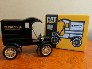 Caterpillar 1905 Delivery Car Bank Ertl 1989 #7709 - Picture 1 of 6