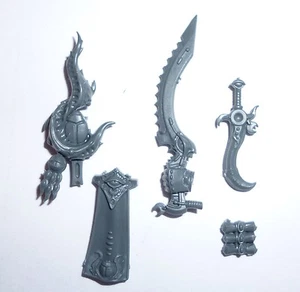 Warhammer 40K Thousand Sons Scarabeo Terminators Stregone Accessori [Pezzi] - Foto 1 di 2
