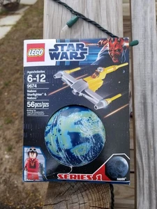 LEGO 9674 Star Wars Naboo Starfighter MINIFIGURE Pilot Ship Phantom MANDALORIAN - Picture 1 of 5