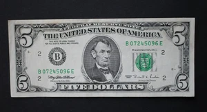 1995 $5 New York Federal Reserve Note/F-1984B/about uncirculated/FREE SHIPPING! - Picture 1 of 8