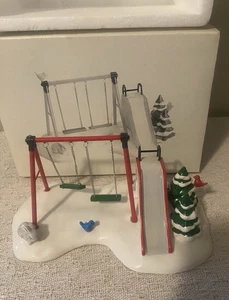 DEPT 56 WINTERSPIELPLATZ Feriendorf Zubehör Schneedorf - Bild 1 von 6