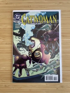 Catwoman Volume Two Number 34 Direct Mint Condition - Picture 1 of 5