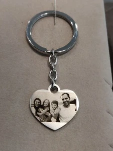 Portachiavi con ciondolo personalizzato con foto in acciaio 316L NICHEL FREE - Imagen 1 de 3