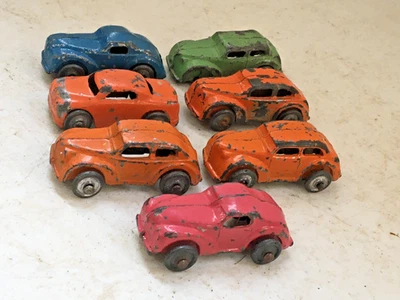 Lote de 7 piezas coches vintage Barclay Die Cast molde años 40-50 sedán/cupé Foto 1 de 4