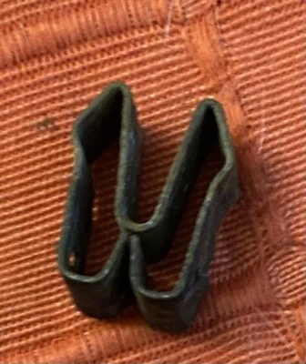 6Q0601175 Halteklammer Vw Seat Radkappen Clip in der Felge Radkappenhalterung 1x - Bild 1 von 4