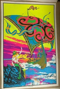 VIKINGS RETURN VINTAGE 1970er SCHWARZLICHT HEADSHOP POSTER AA VERKAUF von RUSSELL - Bild 1 von 8