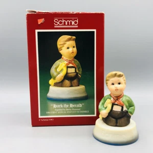 Vintage Schmid 1984 “Hark the Herald” First Annual Statuette Thimble Christmas - Picture 1 of 10