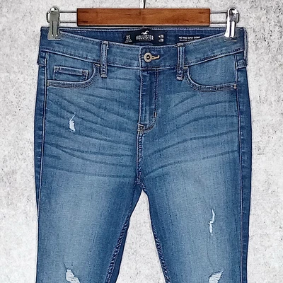 Hollister womens distressed skinny jeans juniors size 3 Short stretch med wash - Image 1 of 4