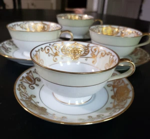 Set of 4 Noritake 175 Gold Encrusted Christmas Ball 2 ¼” Footed Cup & Saucers - Picture 1 of 17