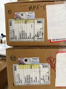 Commutateur Cisco N9K-C93180YC-EX 48 ports 2x P.S. 4x ventilateurs boîte ouverte - Photo 1/4