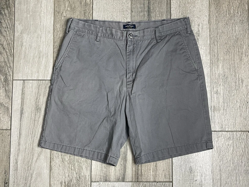 Винтажные мужские шорты Nautica Chino размер 38 плоские спереди серые 9 дюймов по внутреннему шву быстрая доставка - Изображение 1 из 4