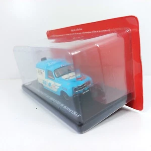 1/43 FURGONETA COCHE CAR RENAULT 4 R4 LES TRIPLETTES DE BONNEVILLE - Imagen 1 de 3