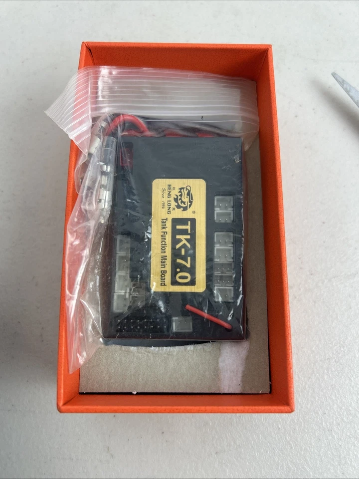 Receptor 2.4G Versión 7.0 Unidad Placa con Antena para Tanques Heng Long 1:16 RC a Foto 1 de 4