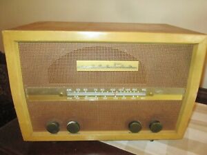 Vintage SPARTON  Tube Radio - Model #381 works blond wood cabinet PH Am Fm