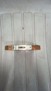Vintage Johnson Products Wooden Small 6" Level Milwaukee Wisconsin - Picture 1 of 8