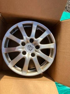 Porsche Cayenne 955 genuine aluminum 17 inch wheels Only - Picture 1 of 5