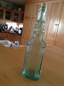 Vintage Light Gree Wine Bottle Decanterr - Decorated - Excellent - Picture 1 of 6