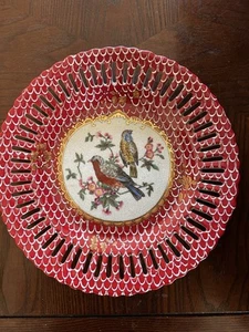 Vintage Wong Lee Hand Painted Pierced Reticulated Paradise Birds Plate Intricate - Picture 1 of 3