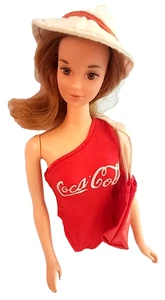 Rare Quick Curl Kelley Coca Cola Swimsuit Tote Bag Hat TLC Barbie Doll NO LEGS - Bild 1 von 11
