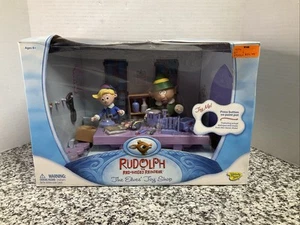 Rudolph the red nose reindeer Memory Lane The Elves Toy Shop Play-set NIB - Picture 1 of 7