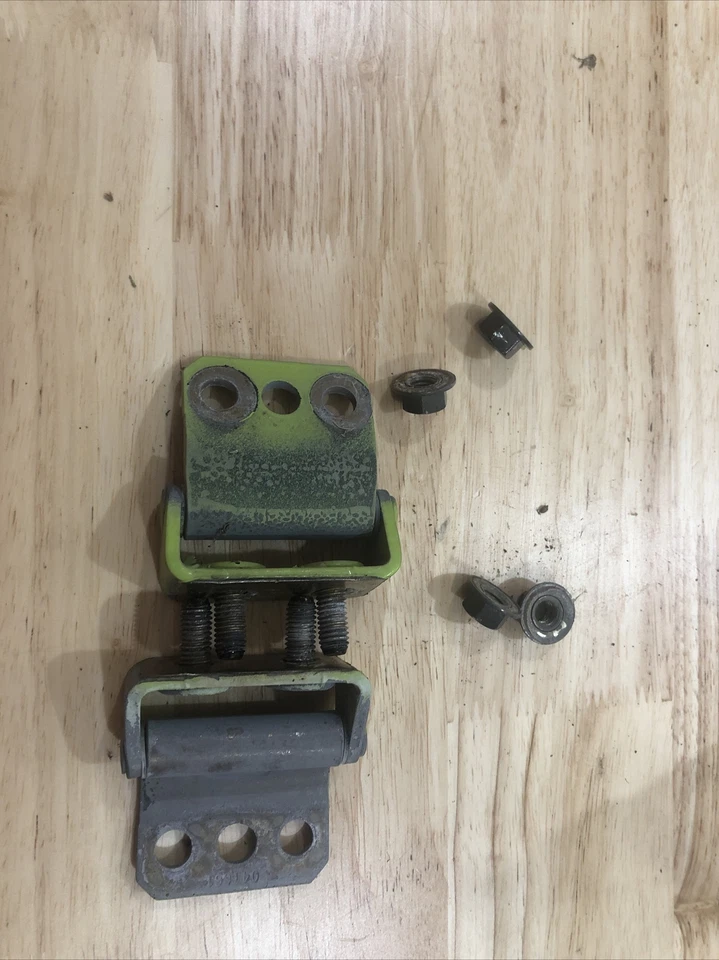 1995-1999 Mitsubishi eclipse trunk brackets metal oem good condition  - Image 1 of 1