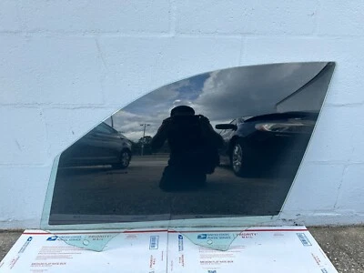 2011 - 2017 BMW X3 F25 vidro dianteiro esquerdo da porta lateral do motorista fabricante de equipamento original - Imagem 1 de 4