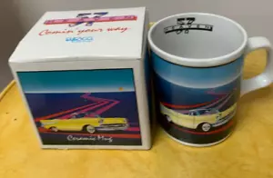Enesco 1957 gelb Cabrio Chevrolet Cup Becher NEU Box datiert 1985 - Bild 1 von 7