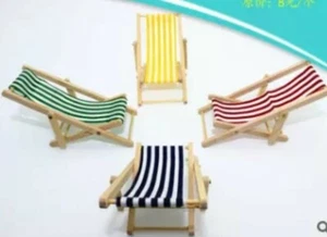 Doll House Accessories 1:12th Miniature 1 x Mini Deck Chair - Picture 1 of 1