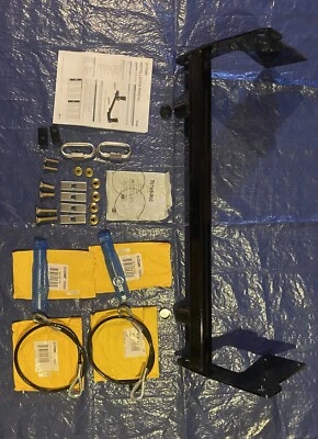 Placa base barra de reboque personalizada Curt 70105 nova em folha para Jeep Wrangler JL - Imagem 1 de 4