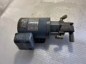 Bomba trocoide de motor TOP-1ME200-13MAVB - Imagen 1 de 6