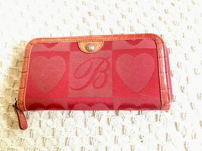 CARTERA BRIGHTON ROJA LONA CUERO RIBETE CIERRE CREMALLERA 8x4 1/4 PULGADAS Foto 1 de 4